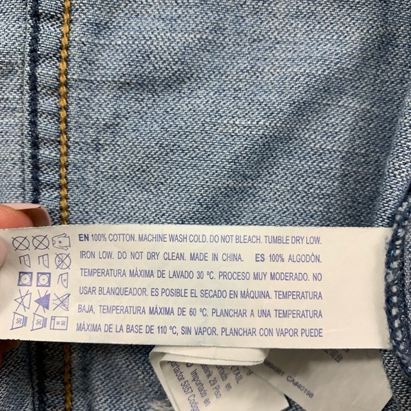 Forever 21 Distressed Jean Jacket - Picture 6 of 8